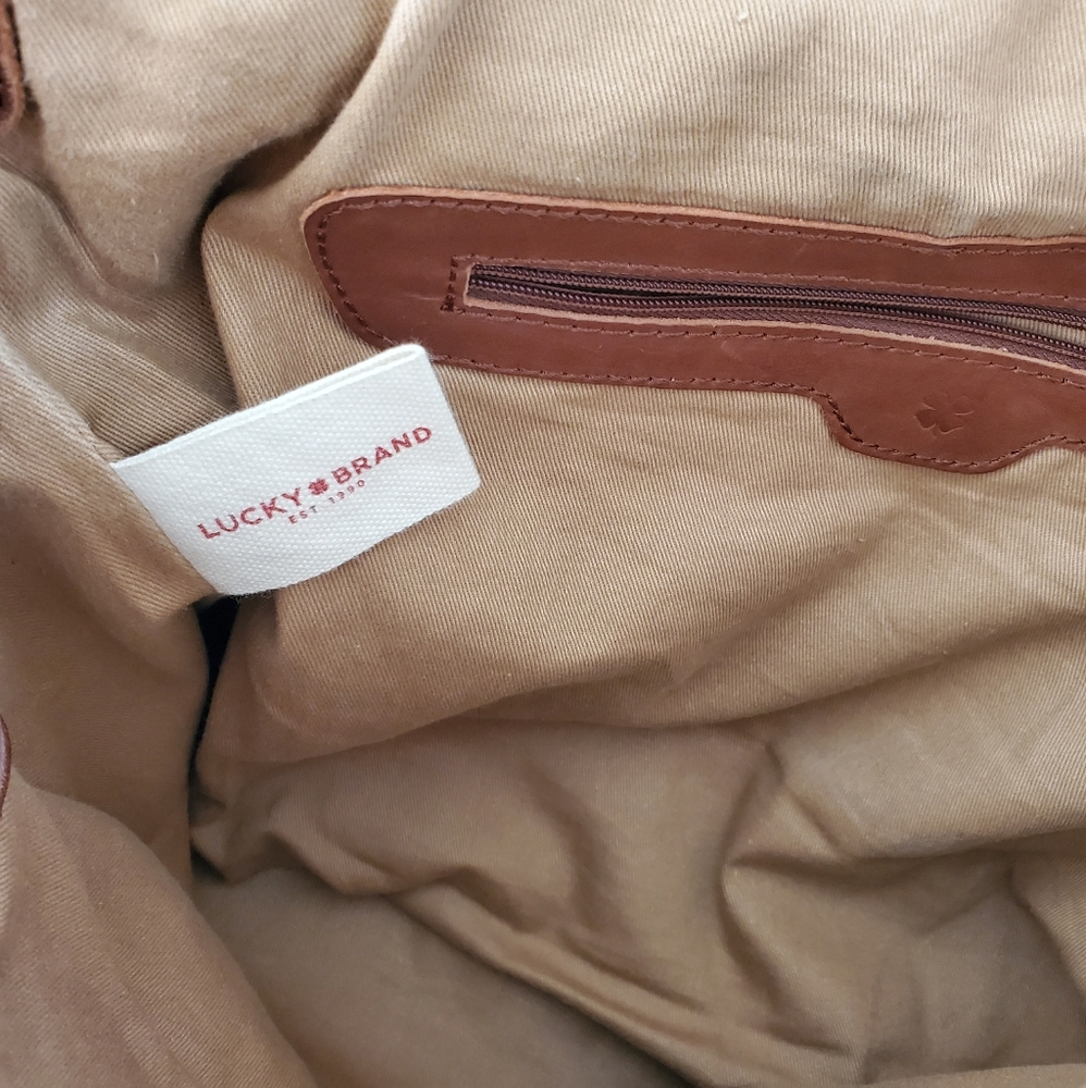 💥SOLD💥Lucky Brand Dempsey Leather Messenger Bag - Picture 12 of 15